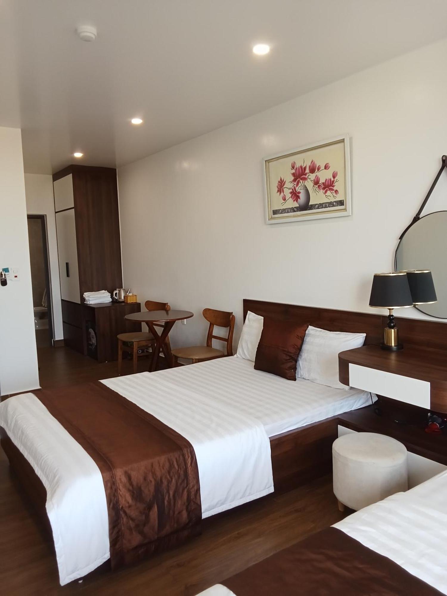 Quang Minh Hotel Ðố Sơn Extérieur photo